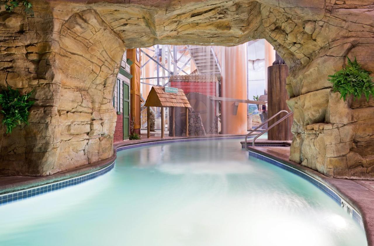 Wyndham Garden Otsego-Minneapolis Bagian luar foto