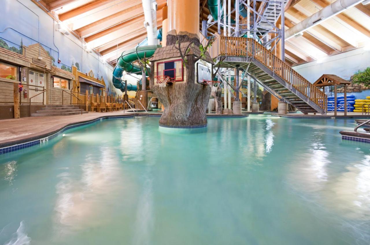 Wyndham Garden Otsego-Minneapolis Bagian luar foto